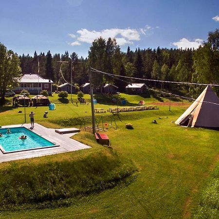 Ulvoe Lakeside Resort Ulvöhamn Екстериор снимка