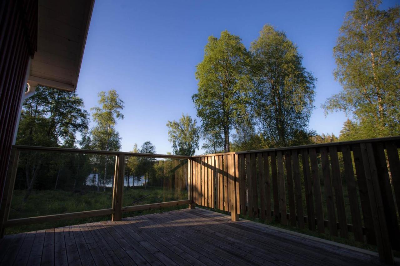 Ulvoe Lakeside Resort Ulvöhamn Екстериор снимка