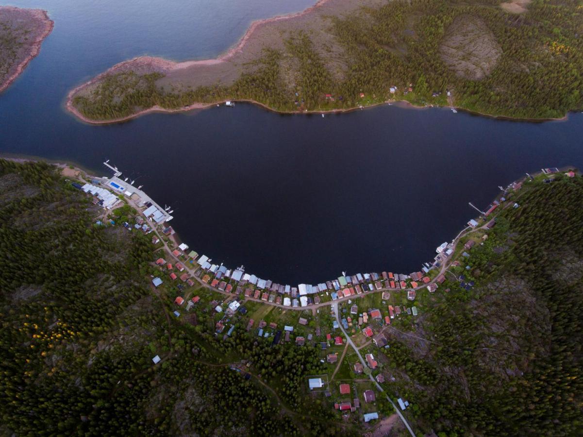 Ulvoe Lakeside Resort Ulvöhamn Екстериор снимка